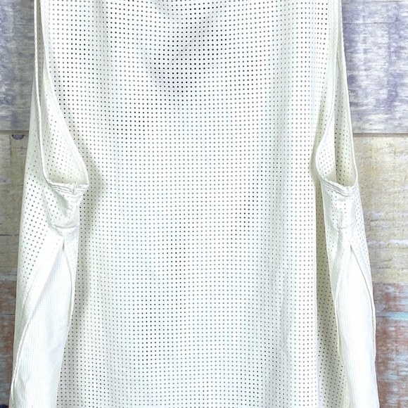 Reebok (SAMPLE) Perforated Performance Tank Top - Picture 6 of 12